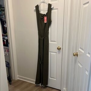 Olive Green Sleeveless Jumpsuit
